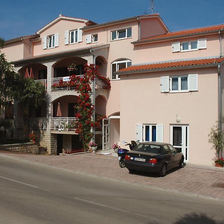 House Maric Lägenhet Poreč Exteriör bild